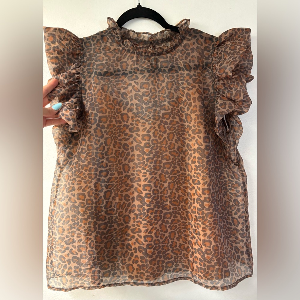 New Entro brand duel layer Leopard Print Blouse with Ruffle Sleeves
